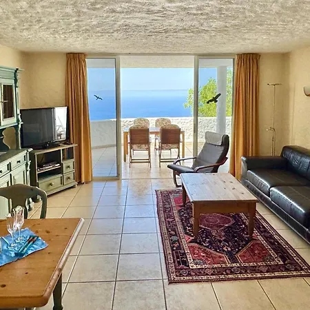 Apartment Residencial Rolando